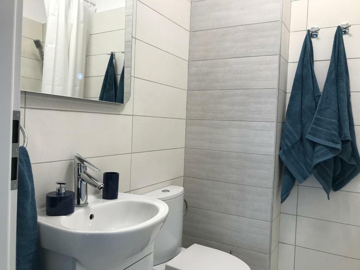Luxury Westpark 2 Presidentialsuite With Lake View W4 Bukarest Eksteriør billede