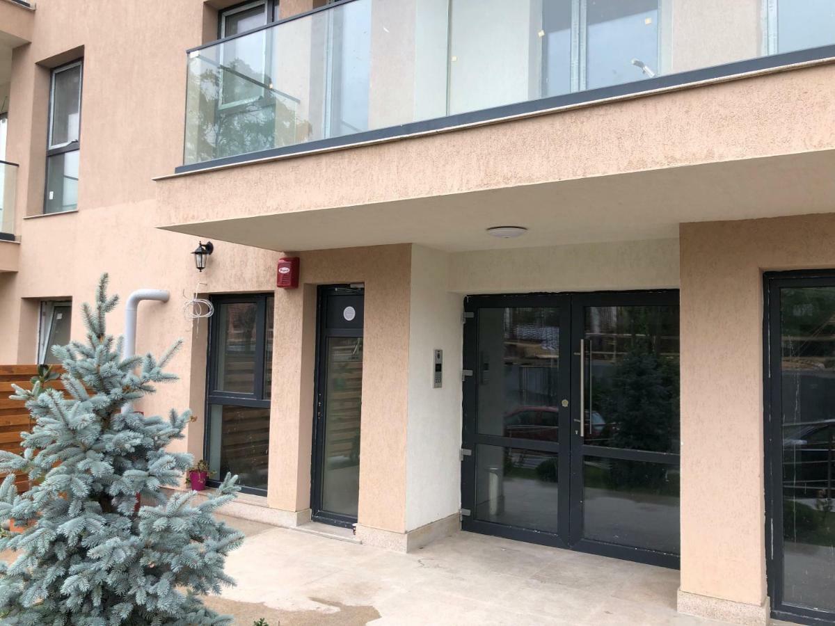 Luxury Westpark 2 Presidentialsuite With Lake View W4 Bukarest Eksteriør billede