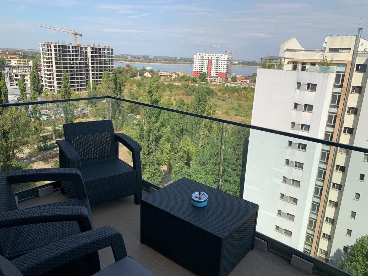 Luxury Westpark 2 Presidentialsuite With Lake View W4 Bukarest Eksteriør billede