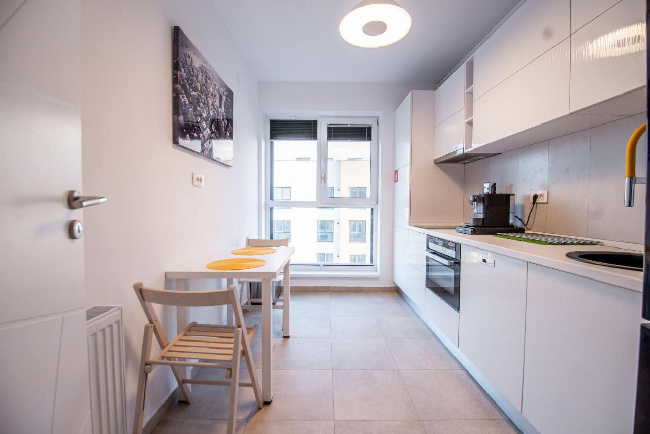 Luxury Westpark 2 Presidentialsuite With Lake View W4 Bukarest Eksteriør billede